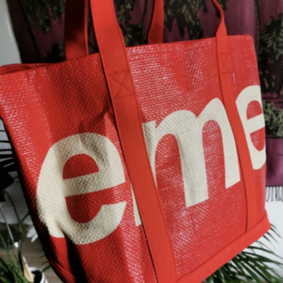supreme raffia tote red